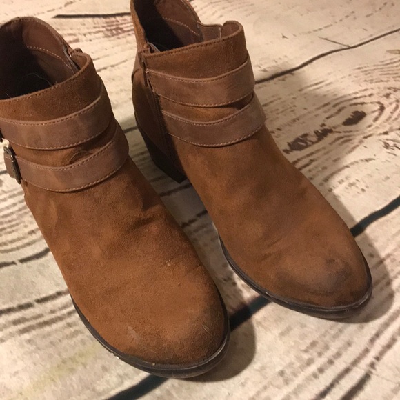 Booties - Picture 3 of 4